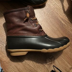 Sperry women’s shoe size 6.5 brown